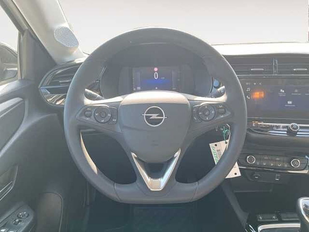 Opel Corsa nuova a Treviso (9)