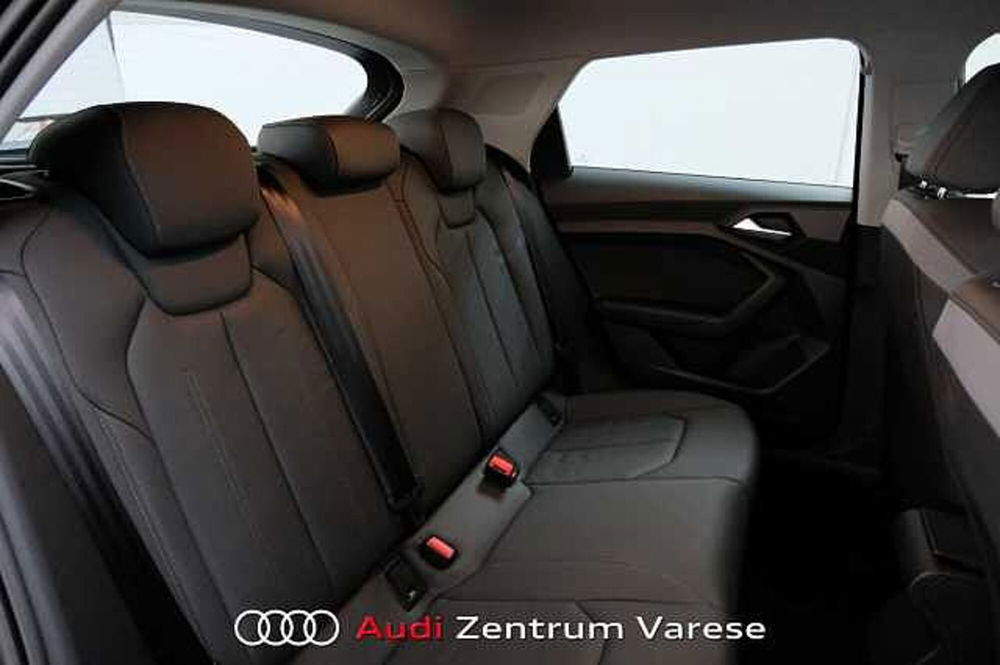 Audi A1 allstreet usata a Varese (7)