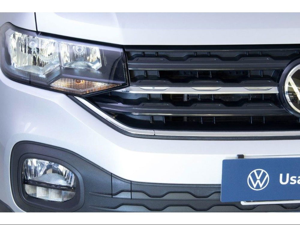 Volkswagen T-Cross usata a Novara (13)