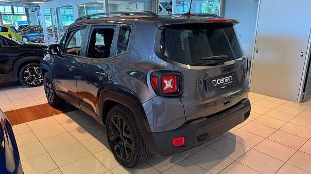 Jeep Renegade usata a Milano (2)