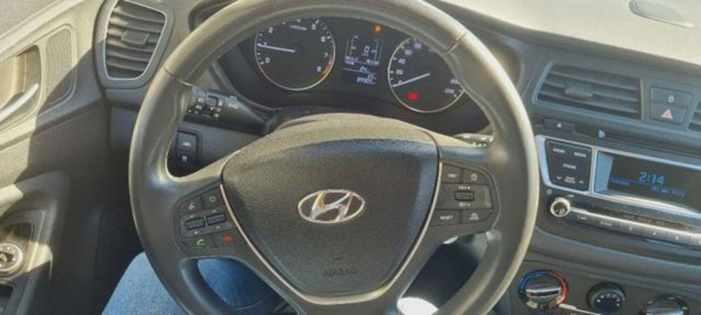 Hyundai i20 usata a Savona (10)