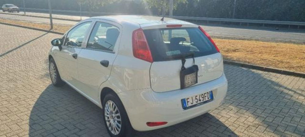 Fiat Punto usata a Savona (14)