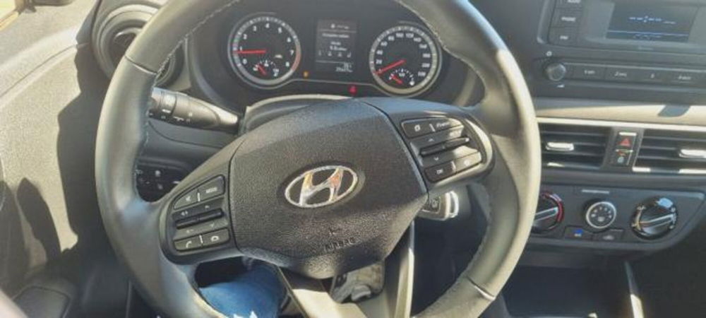 Hyundai i10 usata a Savona (6)