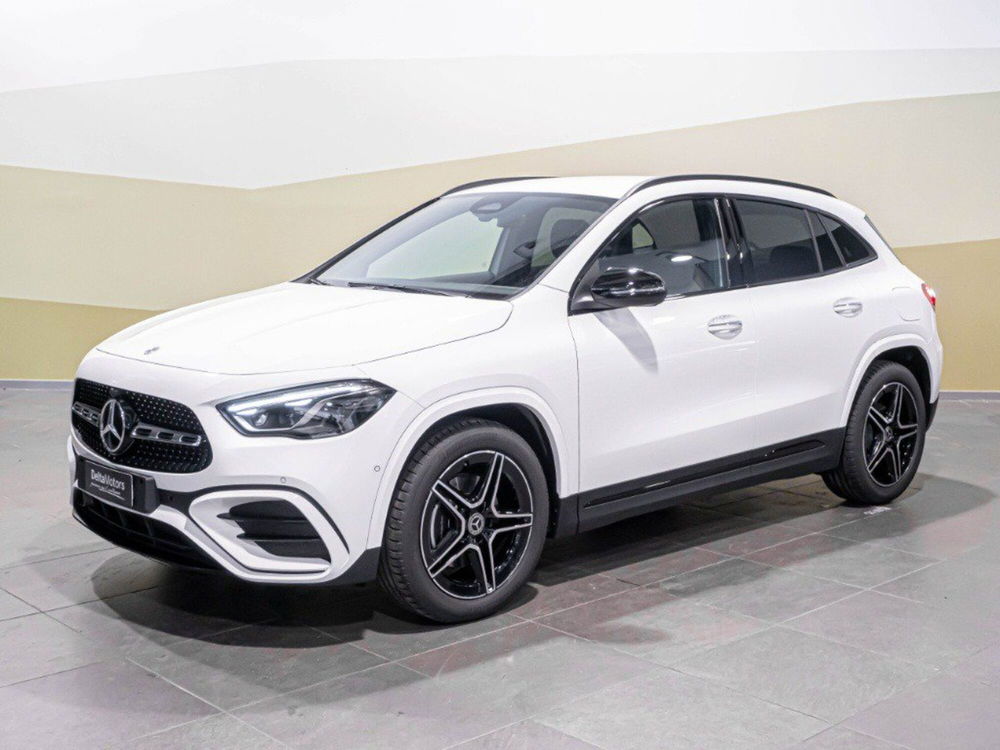 Mercedes-Benz GLA SUV nuova a Ancona