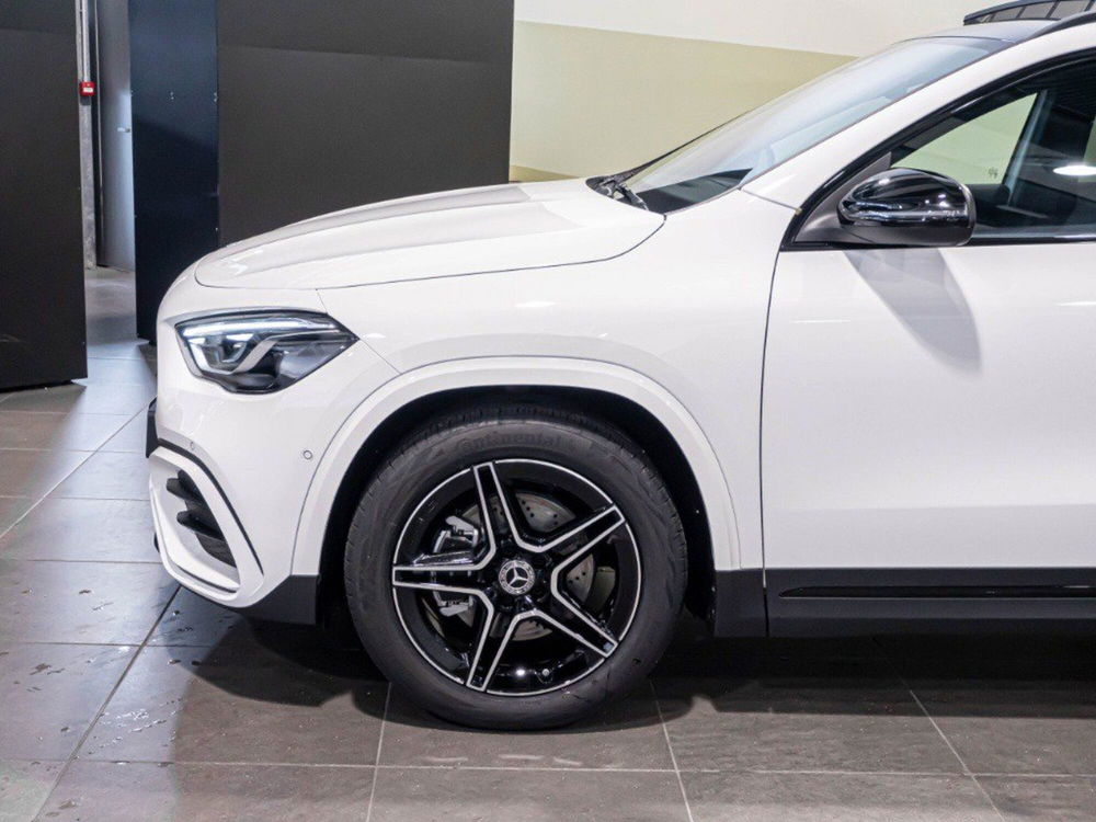 Mercedes-Benz GLA SUV nuova a Ancona (4)