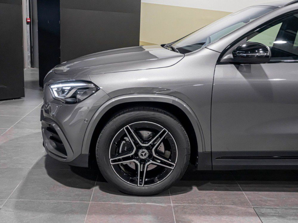 Mercedes-Benz GLA SUV nuova a Ancona (4)