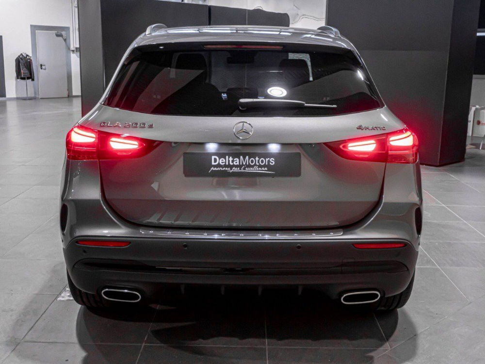 Mercedes-Benz GLA SUV nuova a Ancona (7)