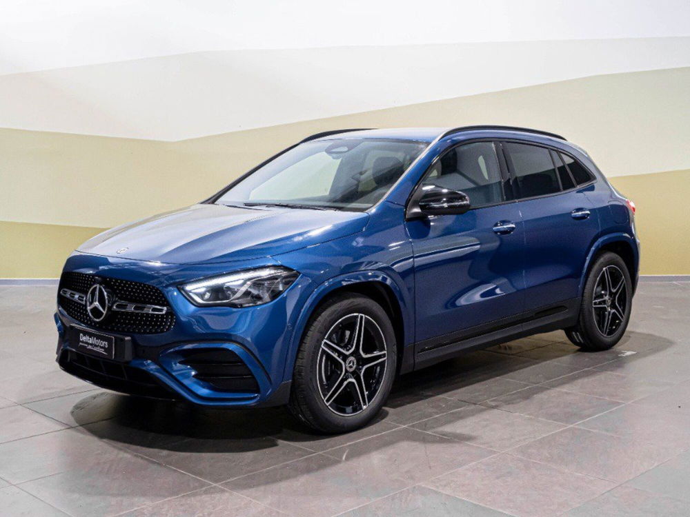 Mercedes-Benz GLA SUV nuova a Ancona