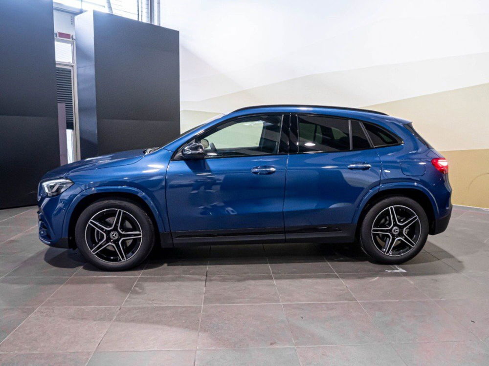 Mercedes-Benz GLA SUV nuova a Ancona (5)