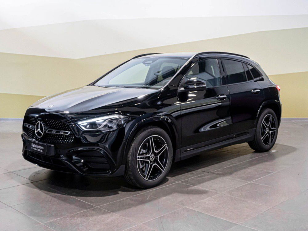 Mercedes-Benz GLA SUV nuova a Ancona