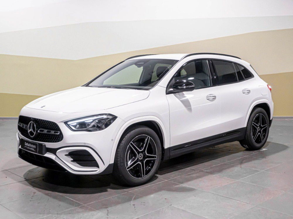 Mercedes-Benz GLA SUV nuova a Ancona