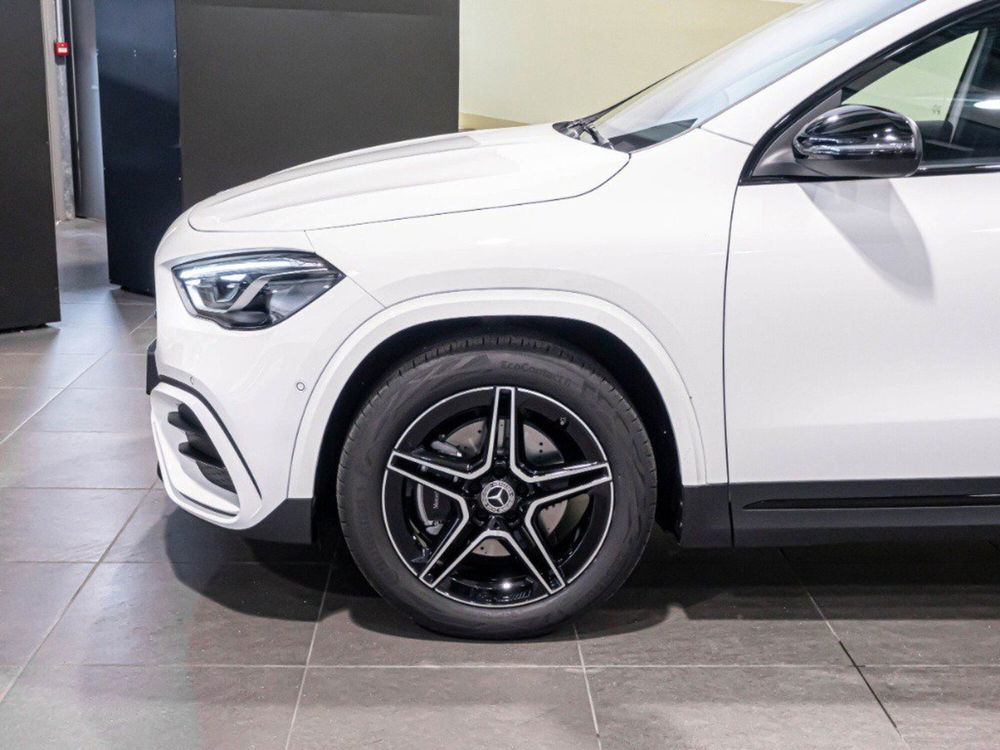 Mercedes-Benz GLA SUV nuova a Ancona (4)