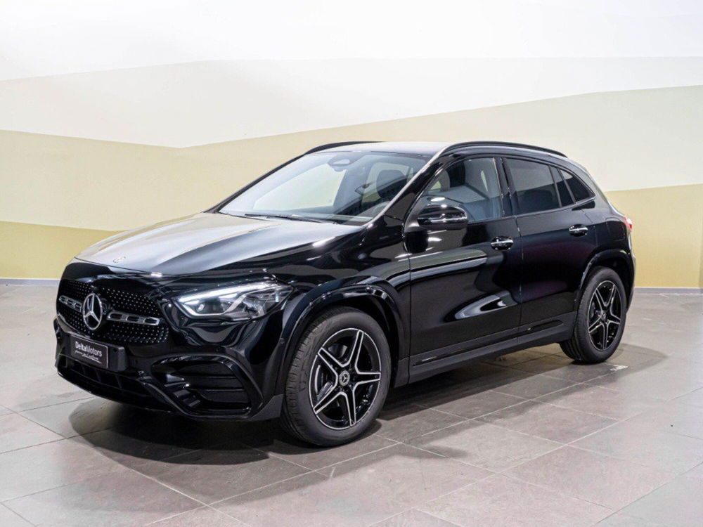 Mercedes-Benz GLA SUV nuova a Ancona