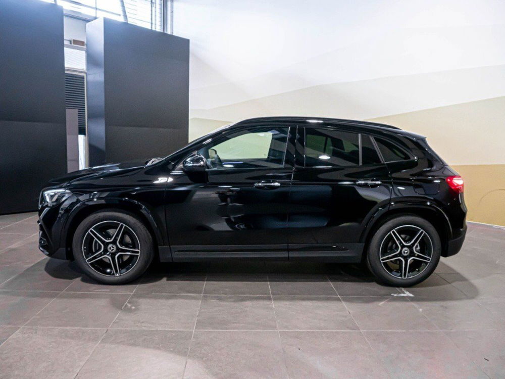 Mercedes-Benz GLA SUV nuova a Ancona (5)