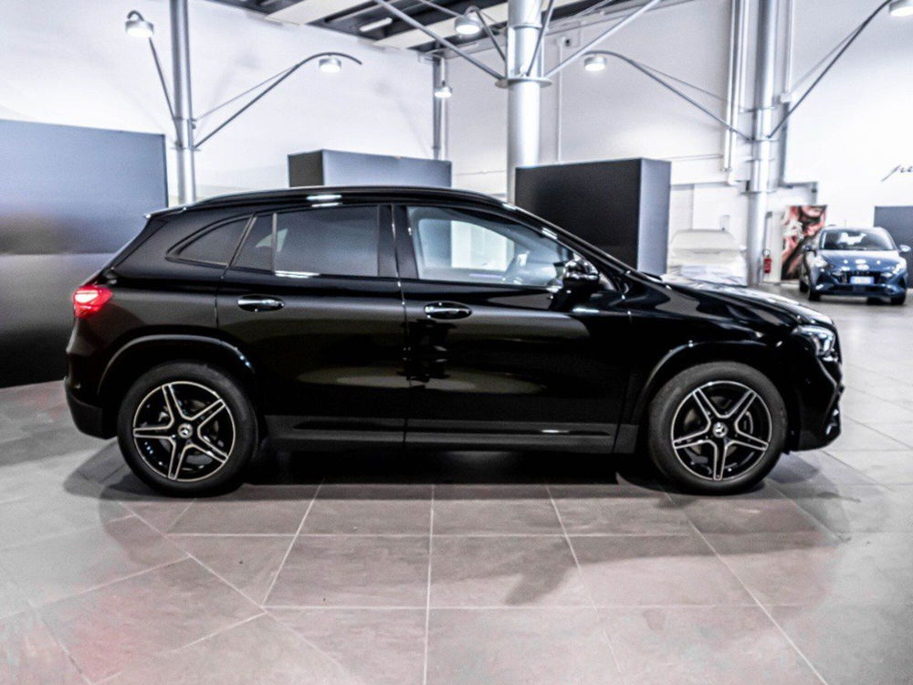 Mercedes-Benz GLA SUV nuova a Ancona (9)