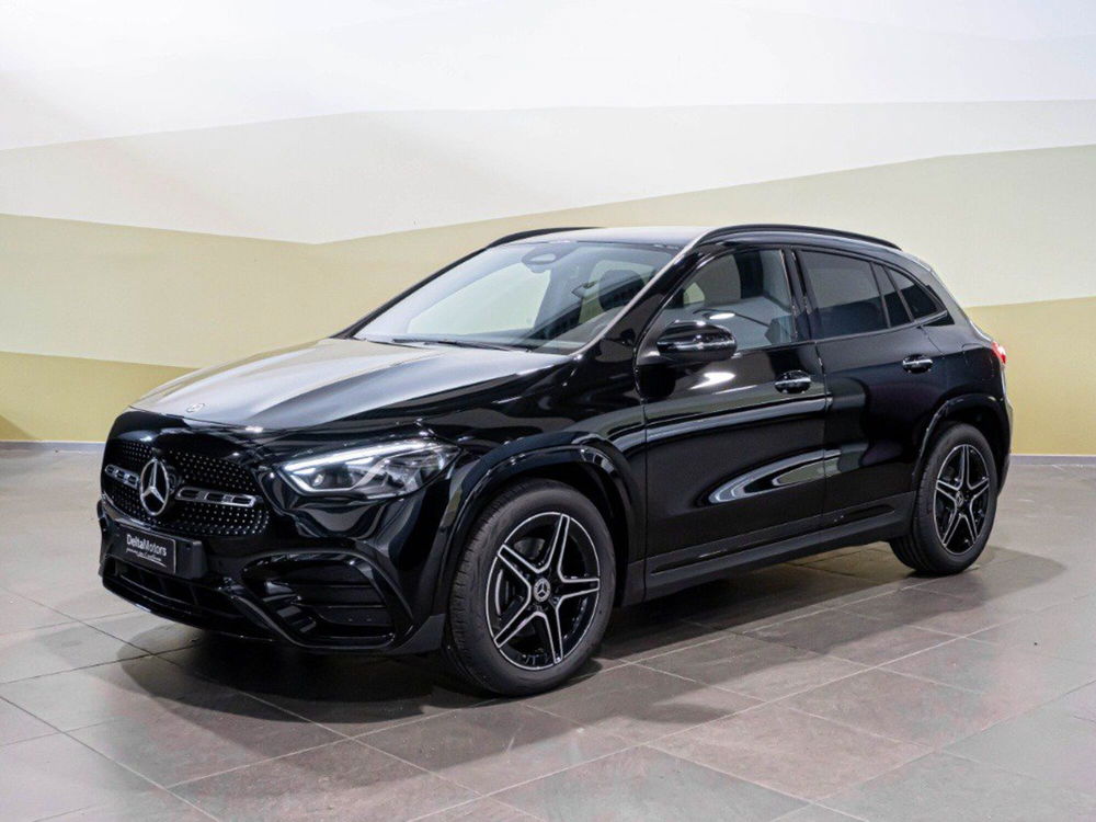 Mercedes-Benz GLA SUV nuova a Ancona