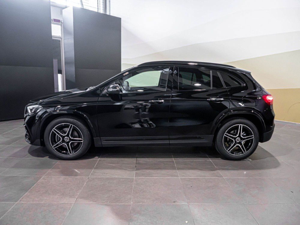 Mercedes-Benz GLA SUV nuova a Ancona (5)