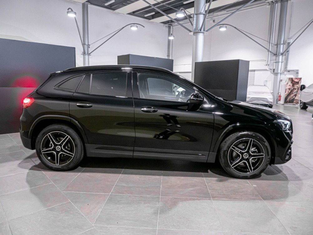 Mercedes-Benz GLA SUV nuova a Ancona (9)