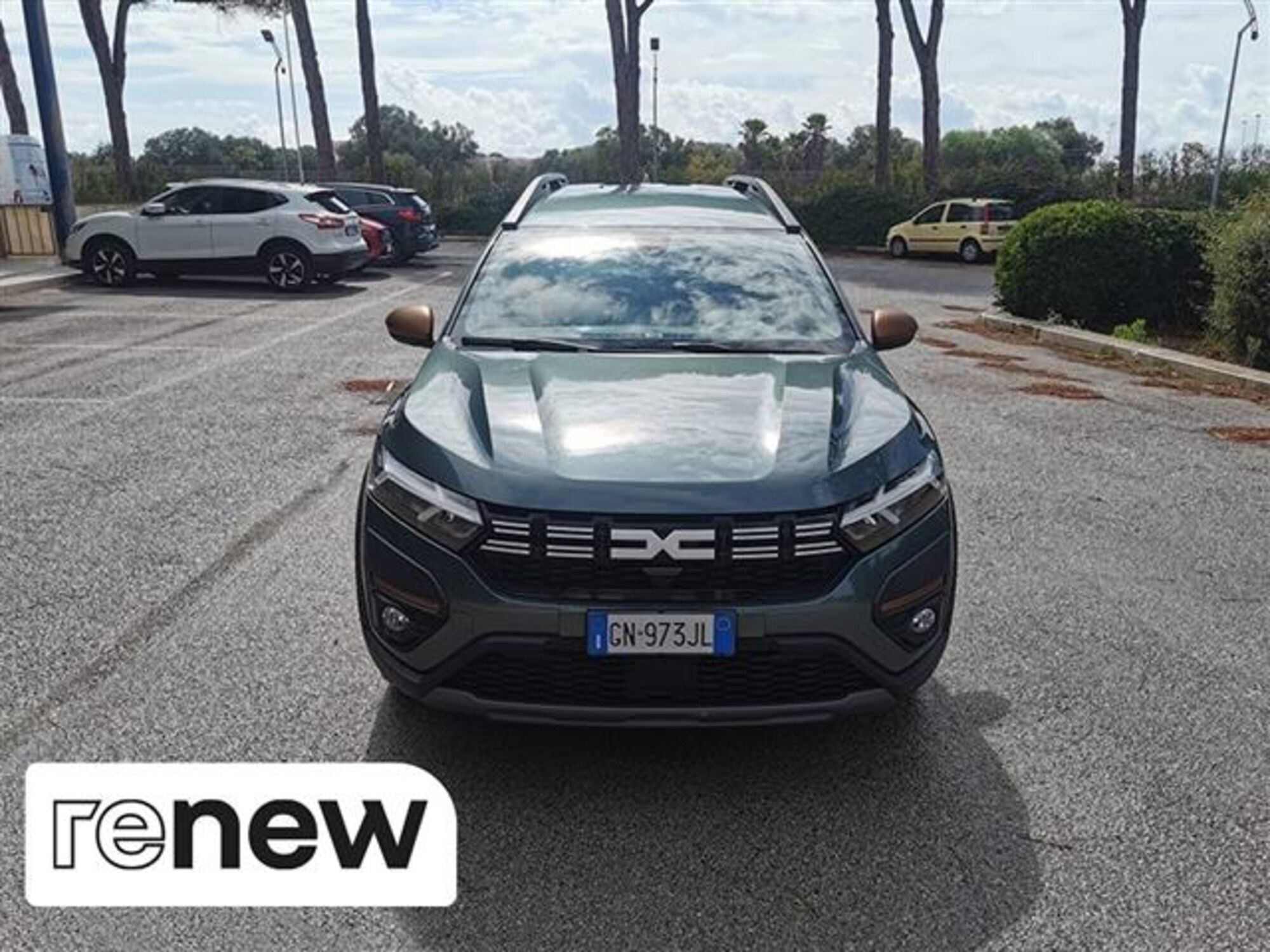 Dacia Jogger 1.6 hybrid Extreme 140cv 7p.ti del 2023 usata a Brindisi