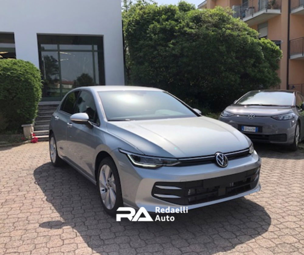 Volkswagen Golf nuova a Lecco (3)