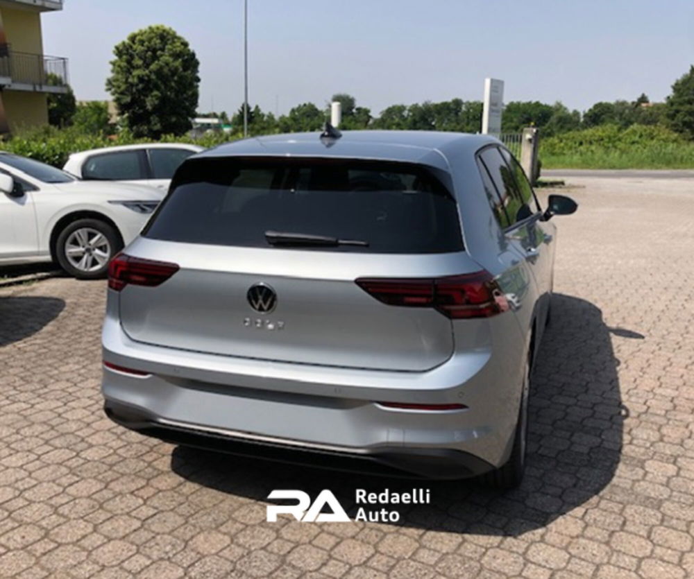 Volkswagen Golf nuova a Lecco (5)