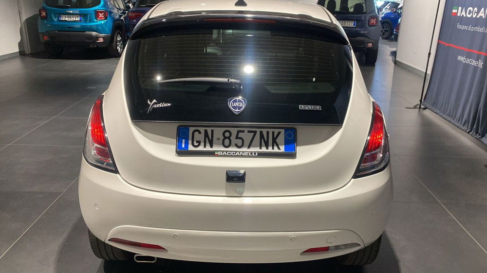 Lancia Ypsilon usata a Bergamo (3)