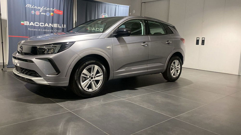 Opel Grandland X nuova a Bergamo