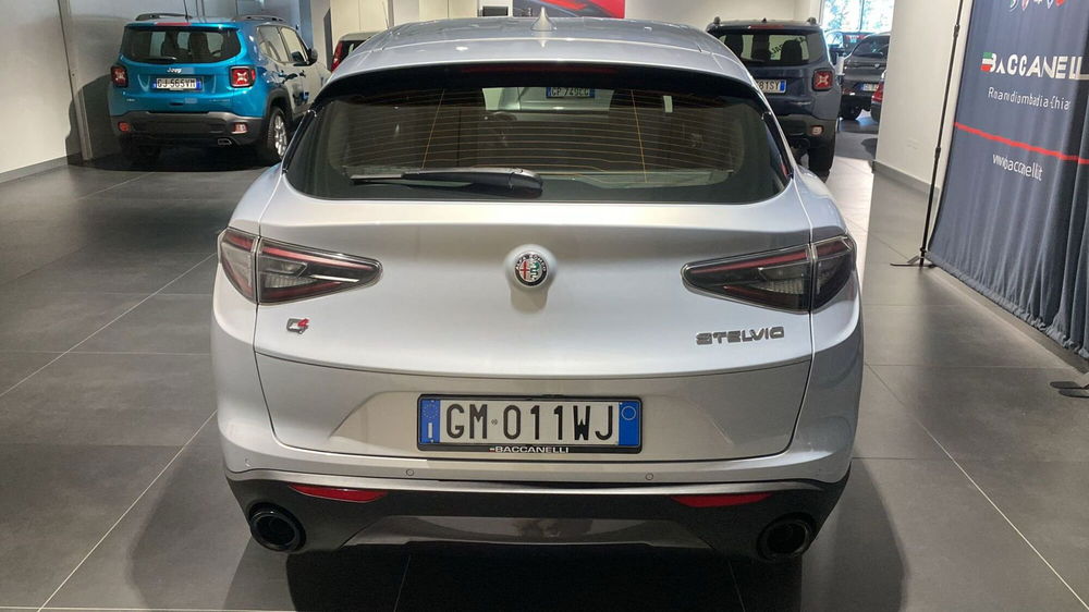 Alfa Romeo Stelvio usata a Bergamo (3)