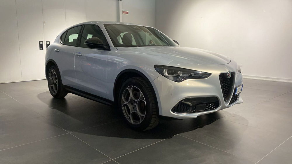 Alfa Romeo Stelvio usata a Bergamo (5)