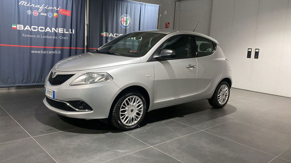 Lancia Ypsilon usata a Bergamo