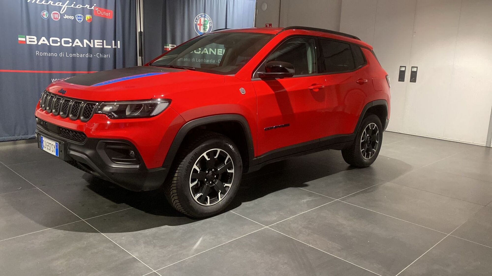 Jeep Compass 1.3 T4 240CV PHEV AT6 4xe Trailhawk  del 2022 usata a Romano di Lombardia