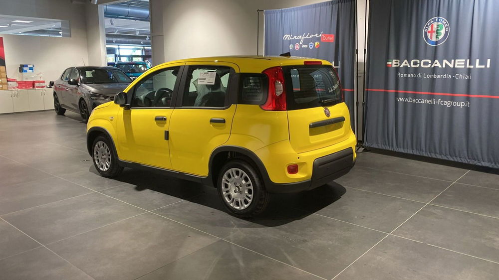 Fiat Panda nuova a Bergamo (2)