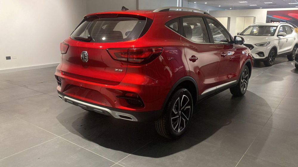 Mg ZS (2021-->) nuova a Bergamo (4)