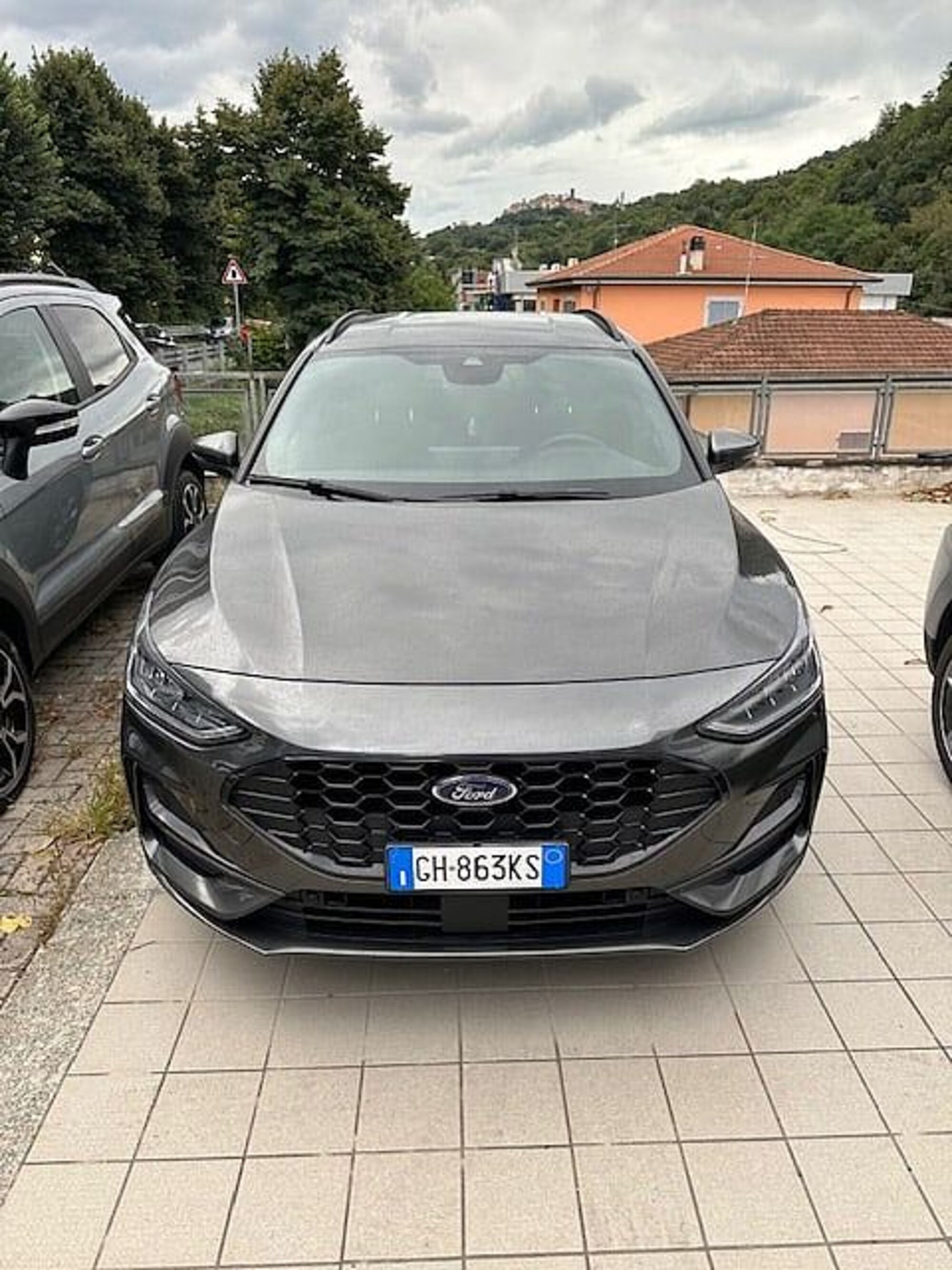 Ford Focus Station Wagon 1.0 EcoBoost 125 CV automatico SW ST-Line  del 2022 usata a Beverino