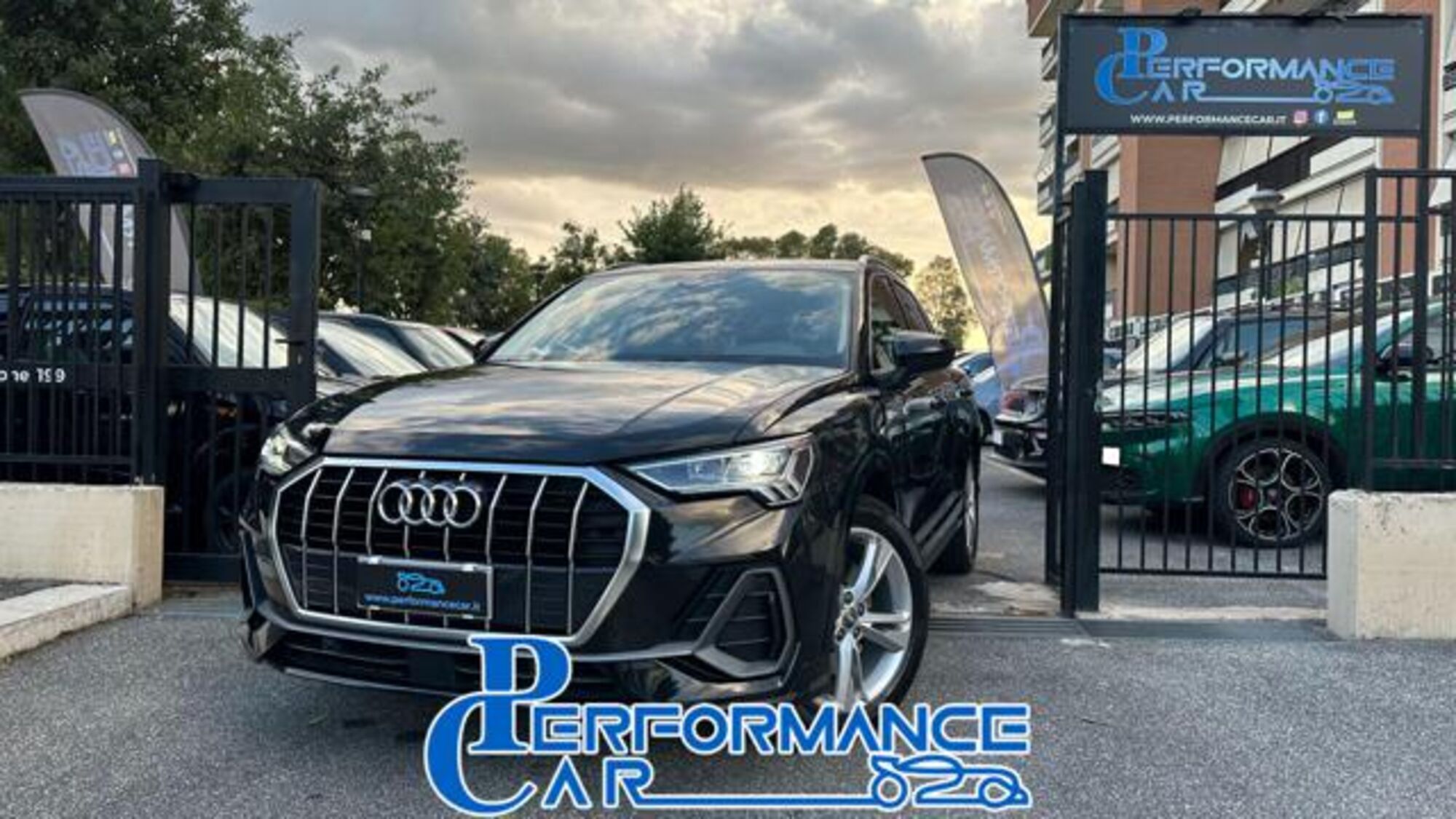 Audi Q3 40 2.0 tfsi Business quattro s-tronic del 2019 usata a Roma