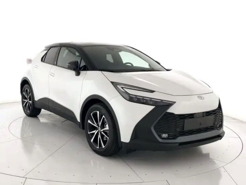 Toyota Toyota C-HR 1.8 hv Trend fwd e-cvt nuova a Sesto San Giovanni