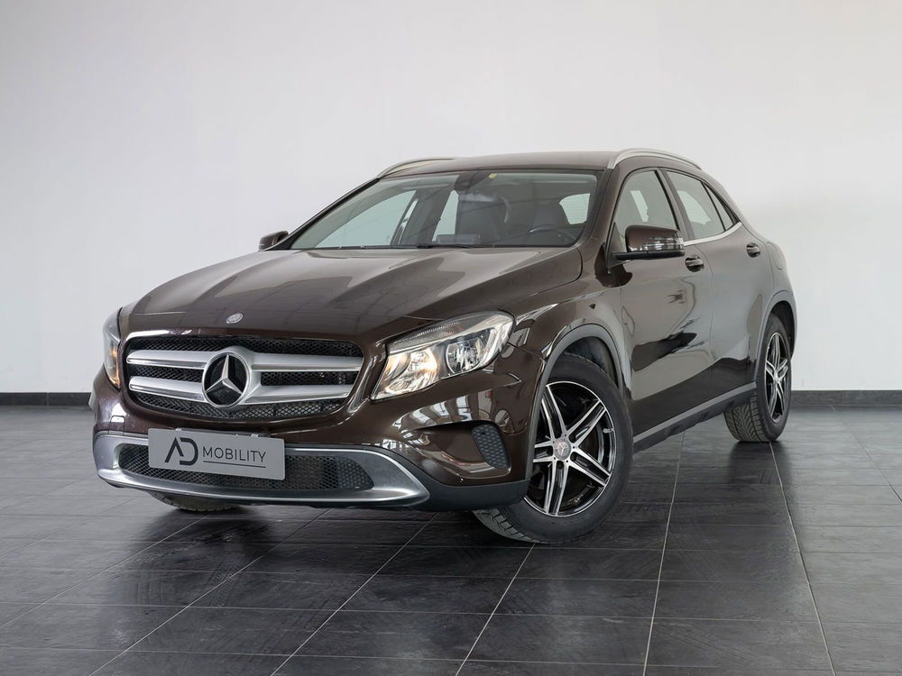 Mercedes-Benz GLA SUV usata a Foggia