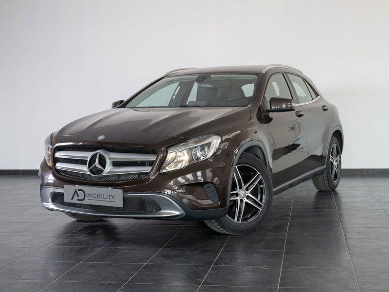 Mercedes-Benz GLA SUV 200 d Automatic Executive  del 2016 usata a San Severo