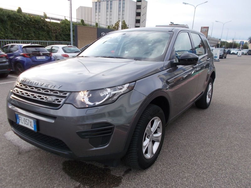 Land Rover Discovery Sport 2.0 TD4 150 CV HSE  del 2016 usata a Piacenza