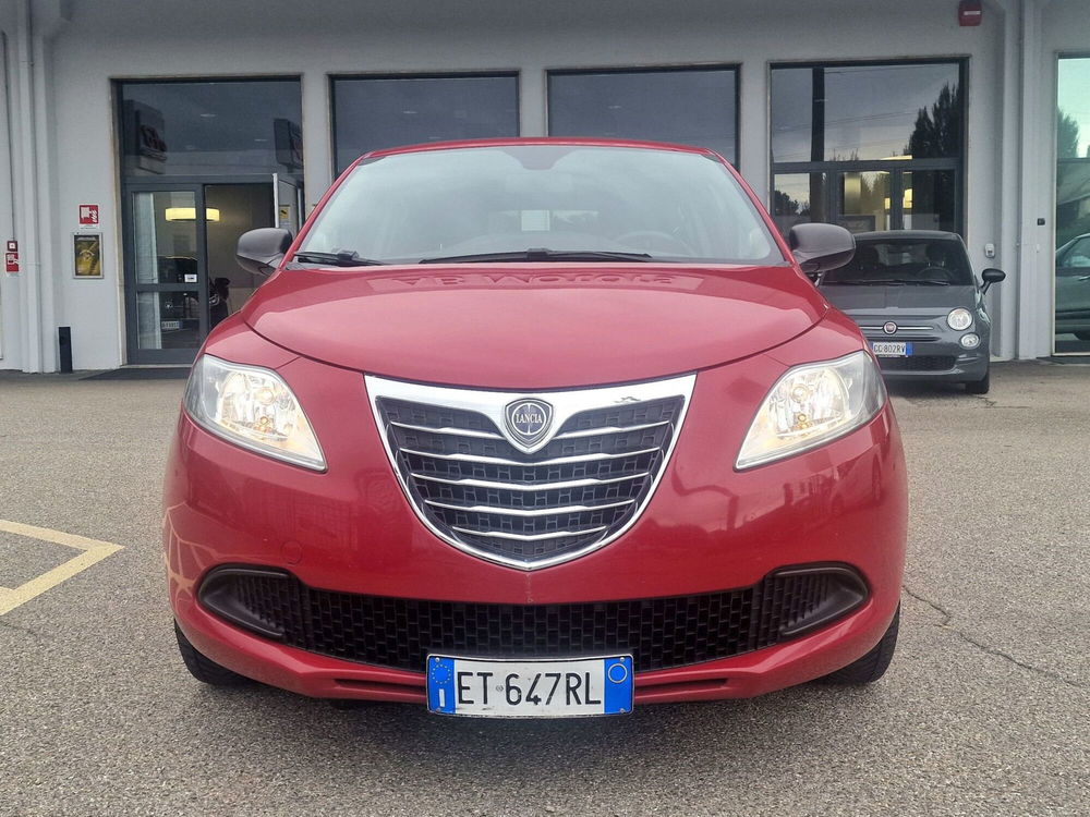 Lancia Ypsilon usata a Varese (2)