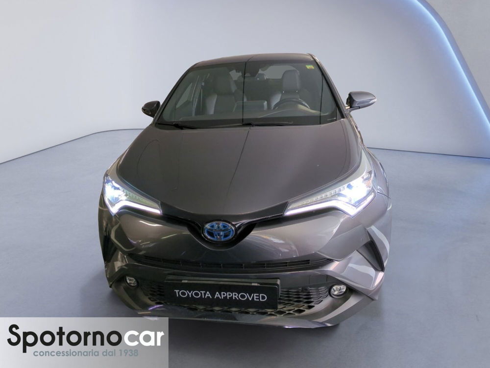 Toyota Toyota C-HR usata a Milano (5)