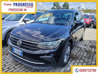 Volkswagen Tiguan 2.0 TDI 150 CV SCR DSG 4MOTION Life del 2021 usata a Sesto San Giovanni