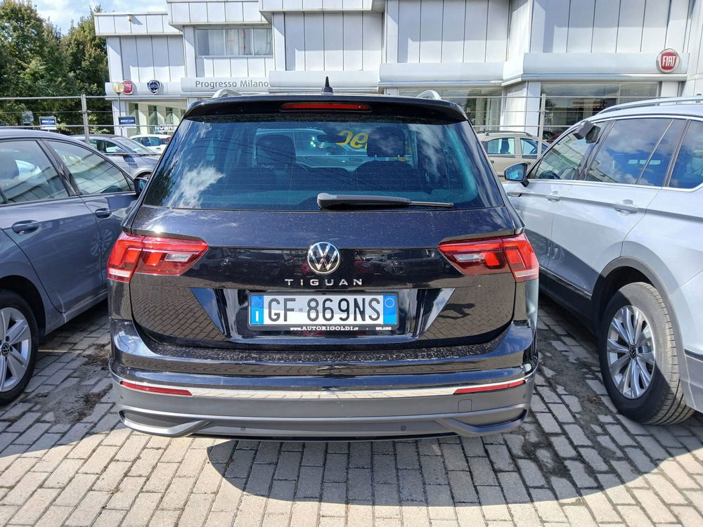 Volkswagen Tiguan usata a Milano (6)