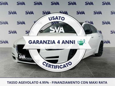 Jaguar XE 2.0 D Turbo 180CV aut. Prestige  del 2016 usata a Ravenna