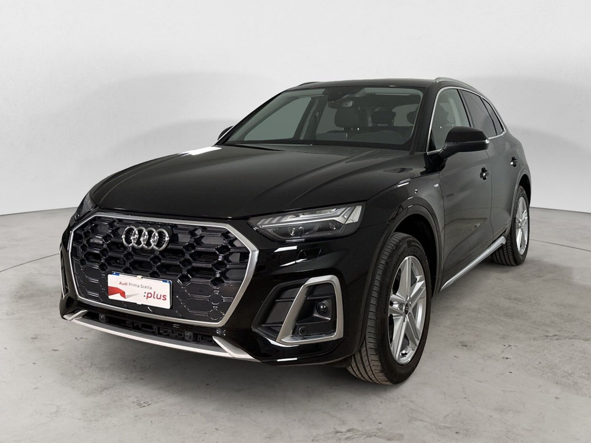 Audi Q5 40 TDI 204 CV quattro S tronic S line plus  del 2023 usata a Nola