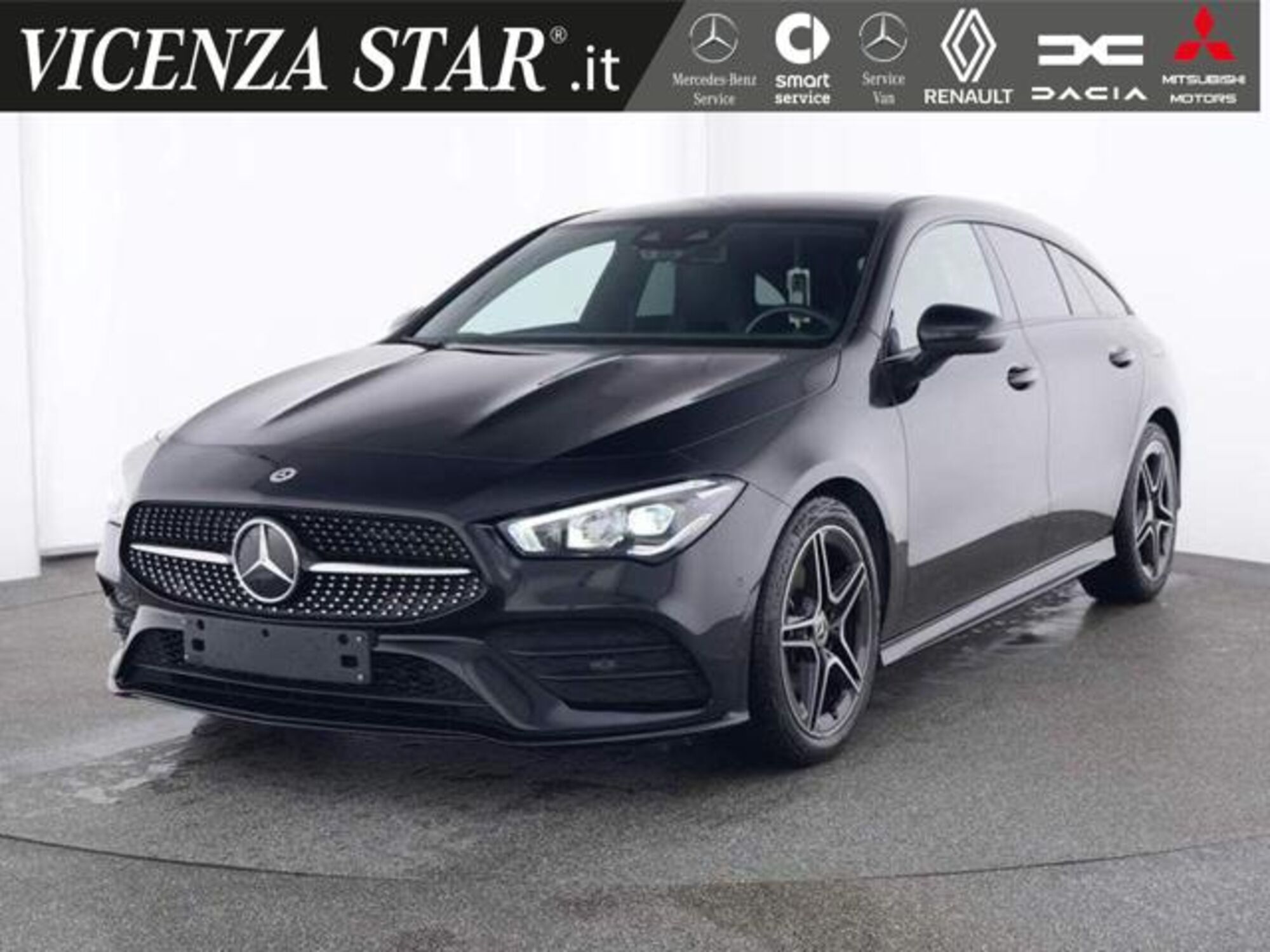 Mercedes-Benz CLA Shooting Brake 200 d AMG Line Premium Plus auto del 2023 usata a Altavilla Vicentina