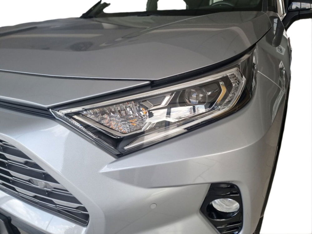 Toyota Rav4 usata a Lecce (10)