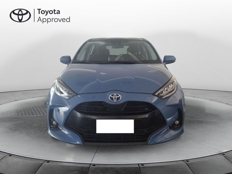 Toyota Yaris 1.5 Hybrid 5 porte Trend del 2021 usata a Surbo