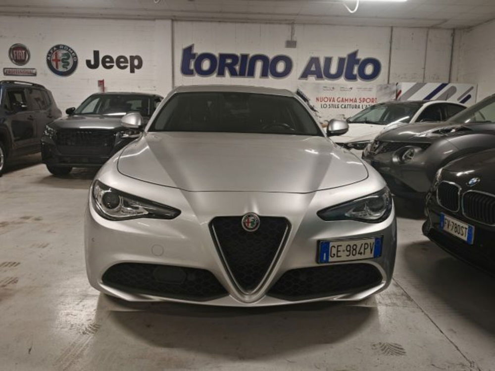 Alfa Romeo Giulia usata a Torino (2)