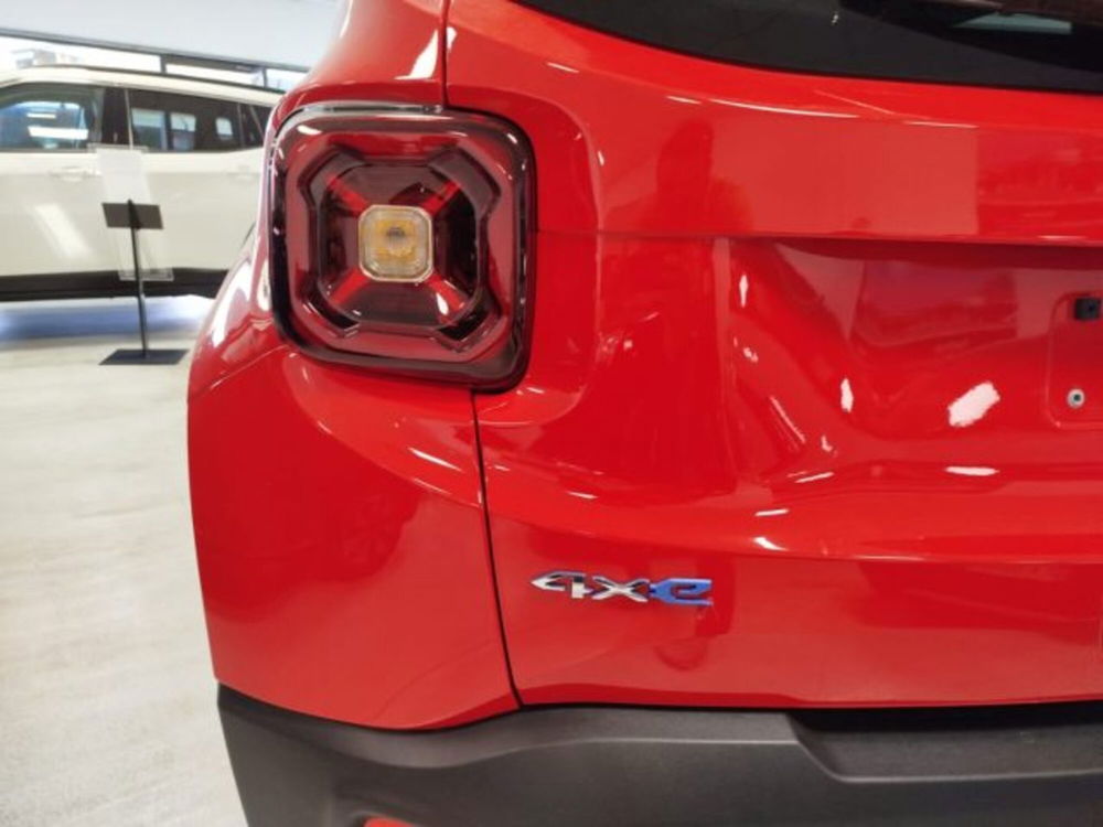 Jeep Renegade nuova a Torino (9)